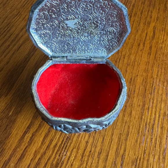 Vintage,Pewter Style Box,Silver Box,Jewelry - Picture 4 of 7